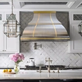 Exploring the SINDA Stainless Steel Vent Hood: A Perfect Blend of Functionality and Aesthetics